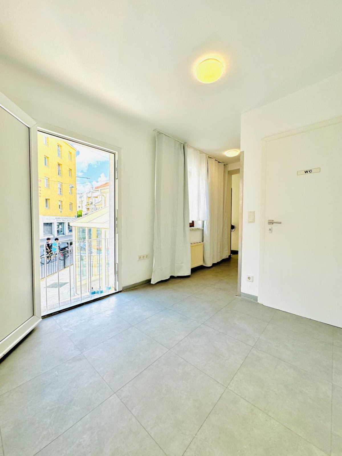 Very Spacious Apartment For Up To 7P With Great Location Vienna Exterior photo